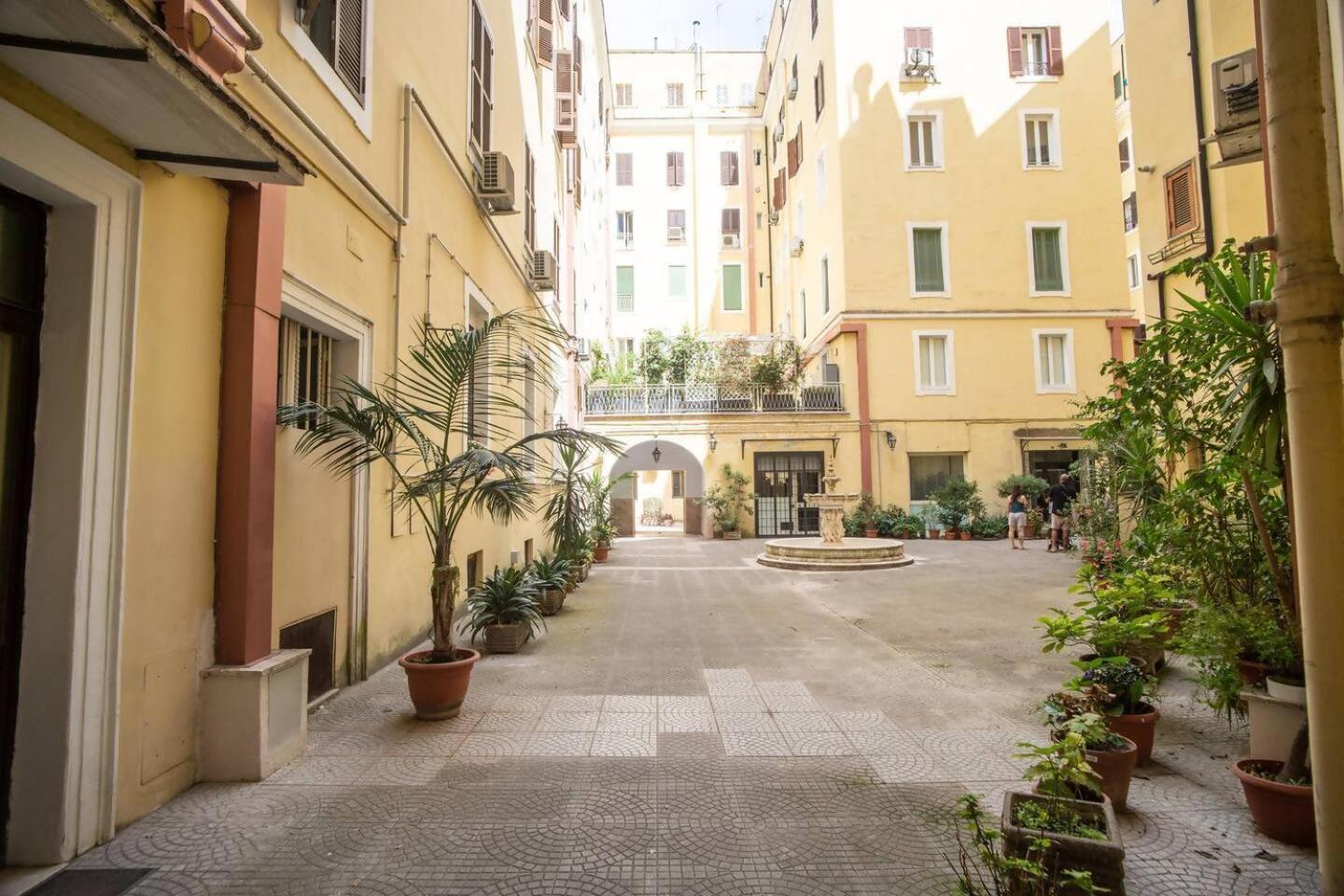Spacious Apartment Close Vatican Рим Екстер'єр фото